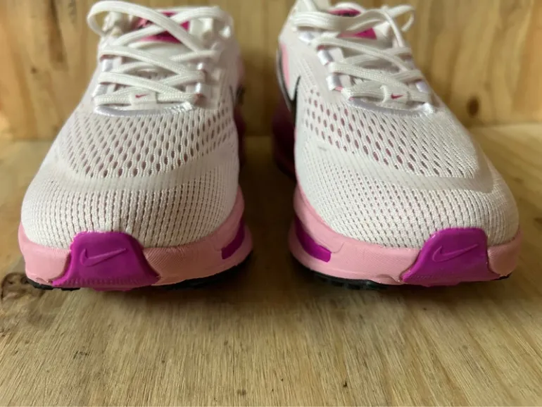 Nike Vomero 18 bike d'occasion — image 3 sur 9