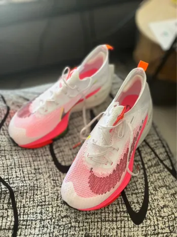 Gebrauchtes Nike Alphafly Next % bike — Bild 2 von 10