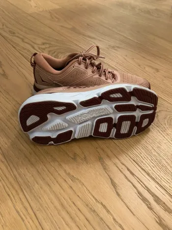 Used Hoka Running Shoes bike — image 4 of 5