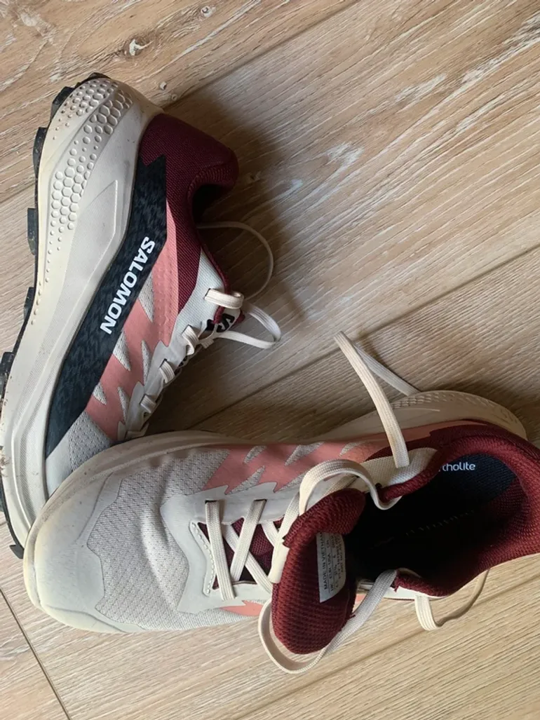 Salomon Trail Running Shoes bike d'occasion — image 2 sur 11