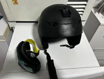 Used Decathlon Ski Helmet and Goggles 2020 Wintersport Accessories