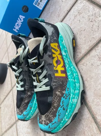 Used Hoka Speedgoat bike — image 4 of 7
