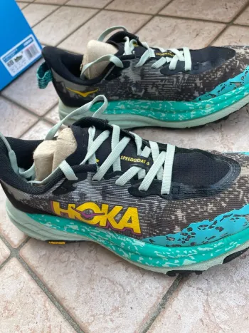 Used Hoka Speedgoat bike — image 5 of 7