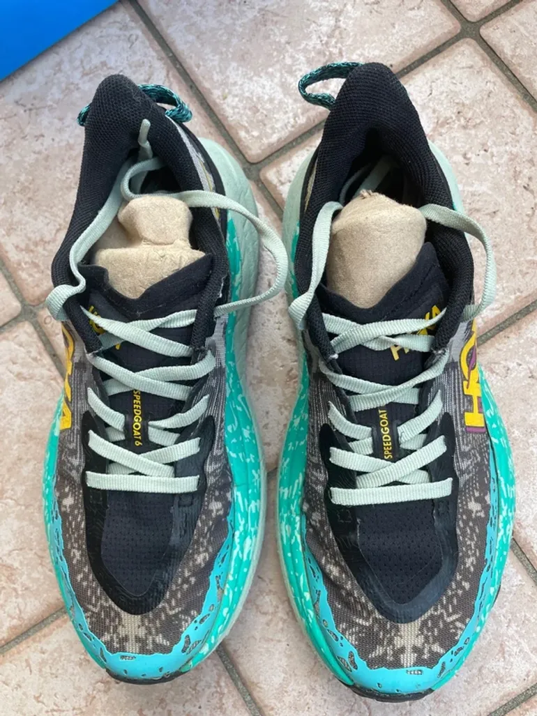 Used Hoka Speedgoat bike — image 3 of 7