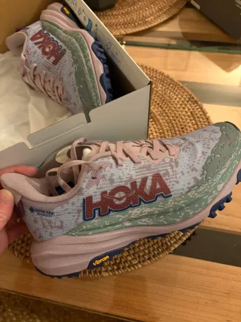 Used Hoka Speedgoat 6 Running Shoes