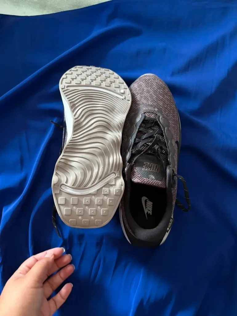 Gebrauchtes Nike Motiva Gore-Tex bike — Bild 3 von 6
