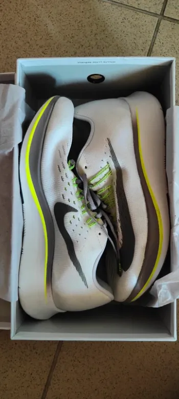 Gebrauchtes Elite Nike Zoom Fly Running Shoes