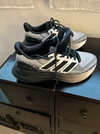 Gebrauchtes Adidas Ultrarun 5 Running Shoes