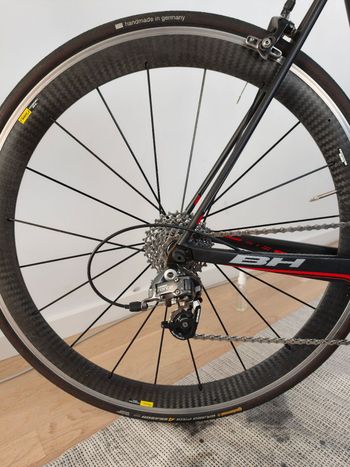 Używany Mavic Cosmic SL Carbon Clincher Wheelset Wheels