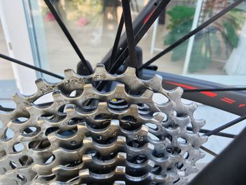 Used Mavic Cosmic SL Carbon Clincher Wheelset bike — image 8 of 17