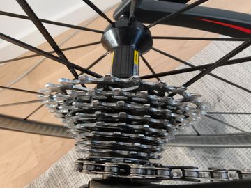 Used Mavic Cosmic SL Carbon Clincher Wheelset bike — image 7 of 17
