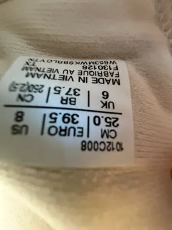 Used Asics Novablast 6 bike — image 2 of 5