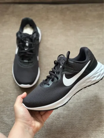 Nike Revolution 6 bike de segunda mano — imagen 4 de 4