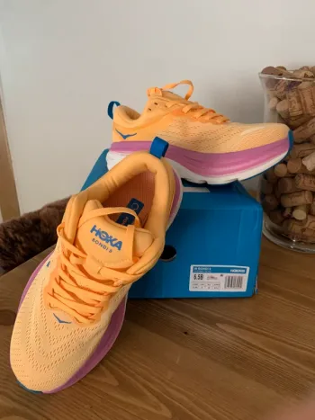 Used Hoka Bondi 8 Running Shoes
