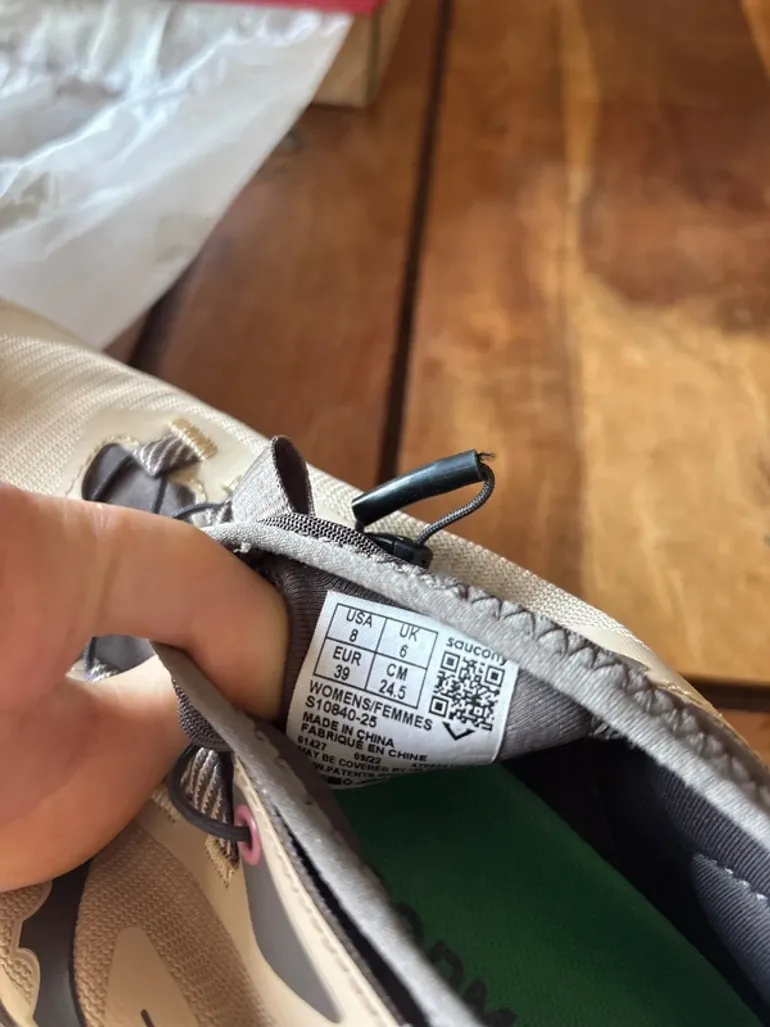 Used Saucony Peregrine ST bike — image 6 of 6