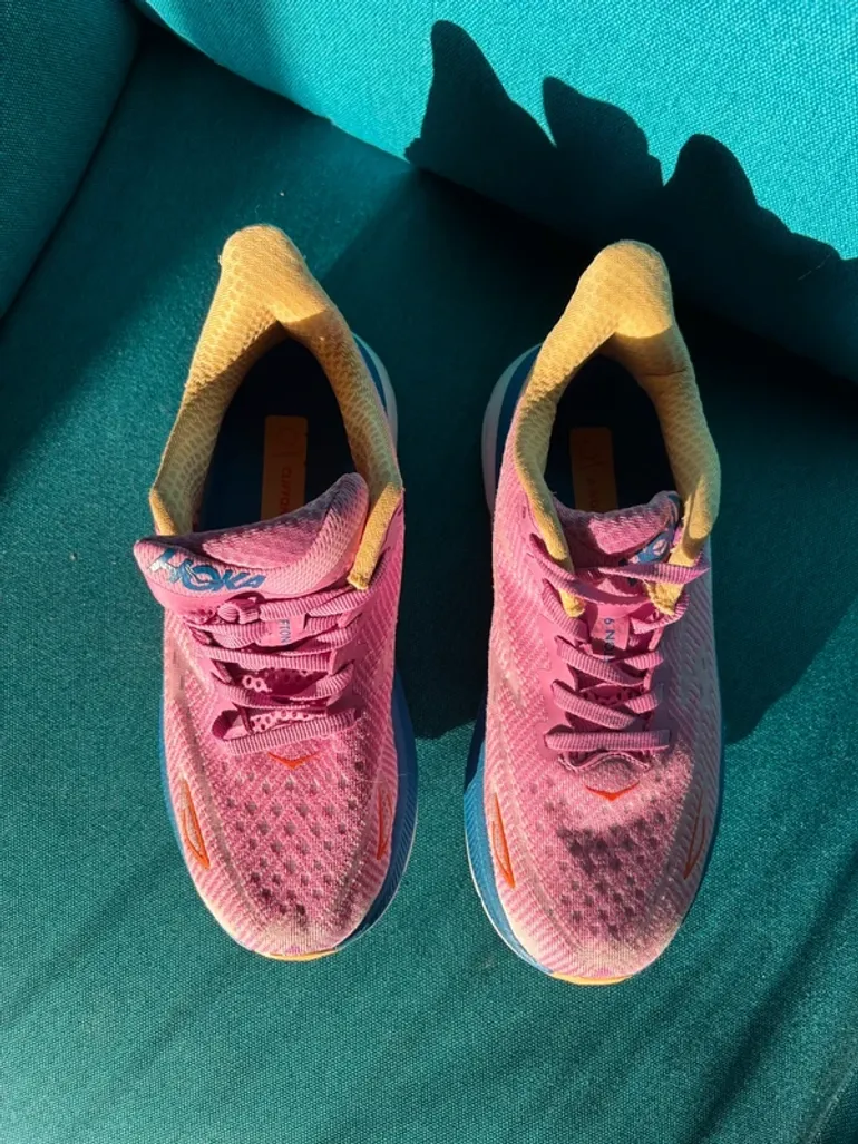 Hoka Clifton 9 bike d'occasion — image 2 sur 8