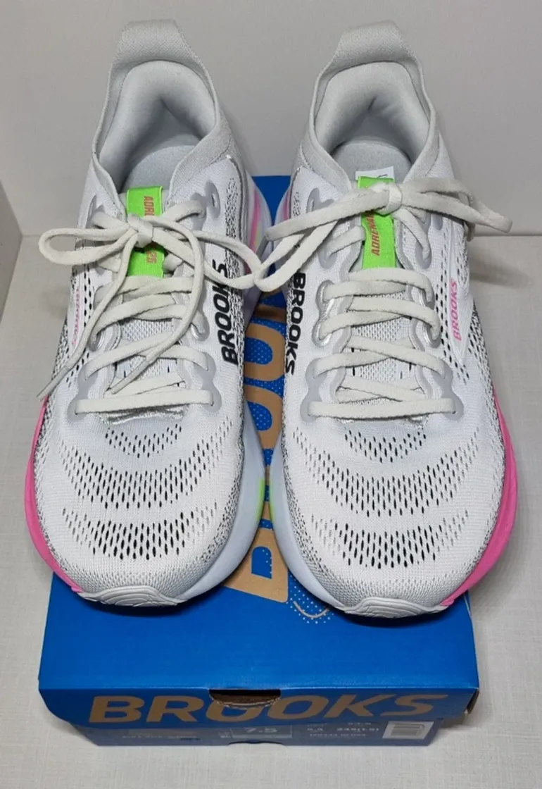Used Brooks Adrenaline GTS 25 bike — image 3 of 4