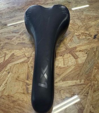 Brugt Selle Italia X1 Saddles & Seatposts