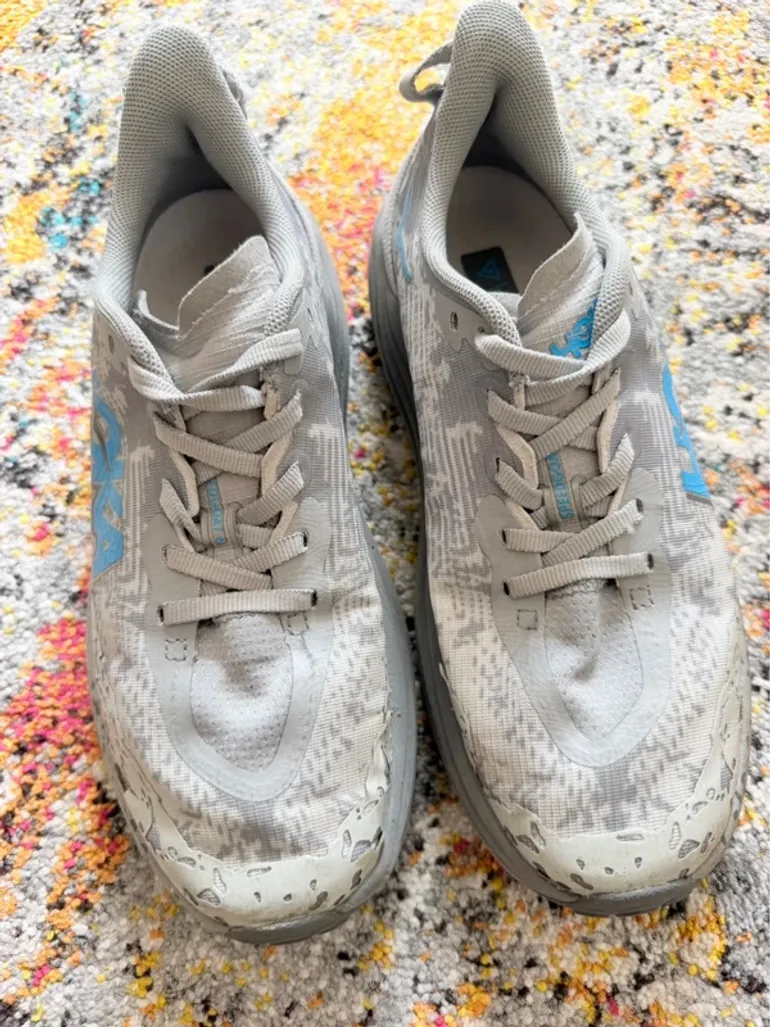 Used Hoka Speedgoat 6 bike — image 3 of 5