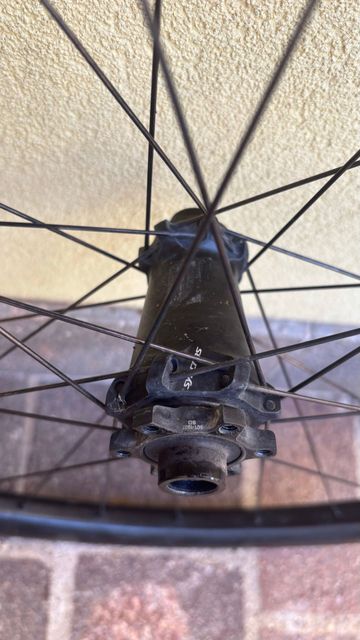 Used Syncros Silverton 1.0 Wheelset 2022 bike — image 3 of 5