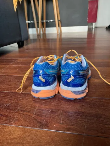 Brugt Orange Asics Running Shoes bike — billede 4 af 5