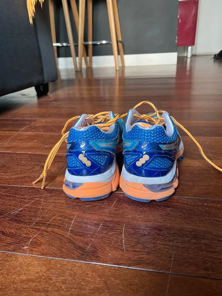 Brugt Orange Asics Running Shoes bike — billede 4 af 5