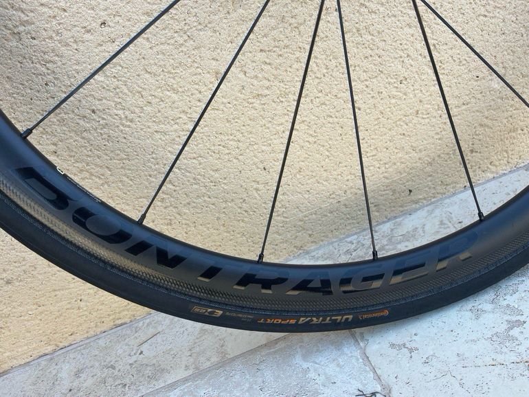 Gebrauchtes Bontrager Carbon Wheel 2025 bike — Bild 5 von 7