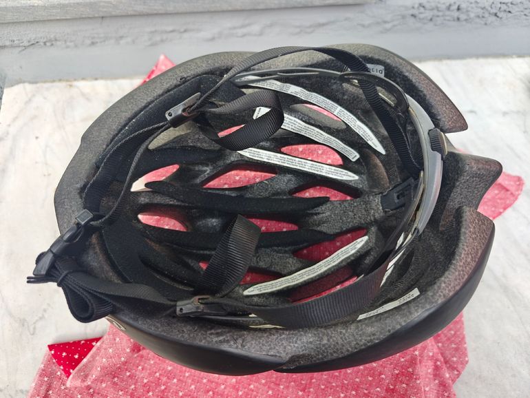 Tweedehands Giro Savant bike — afbeelding 2 van 4