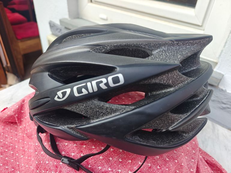 Tweedehands Giro Savant bike — afbeelding 3 van 4