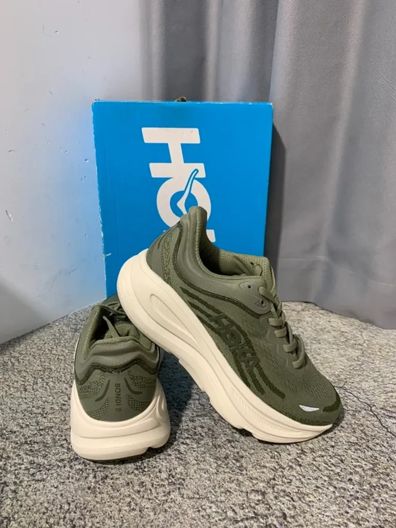 Used Hoka Shoes Size 42 bike — image 7 of 7