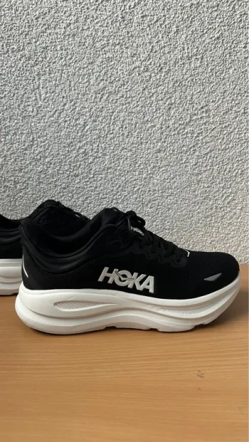 Used Hoka Bondi 9 Running Shoes
