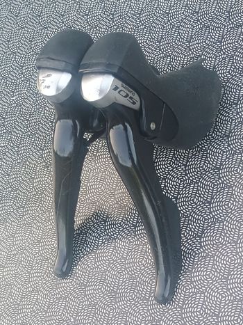 Used Shimano 105 ST-5800 2x11v Shifters Drivetrain & Pedals