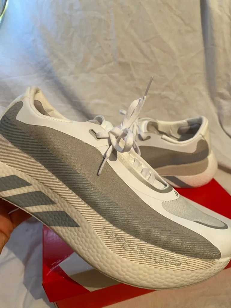 Used Adidas Hyperboost Edge bike — image 3 of 10