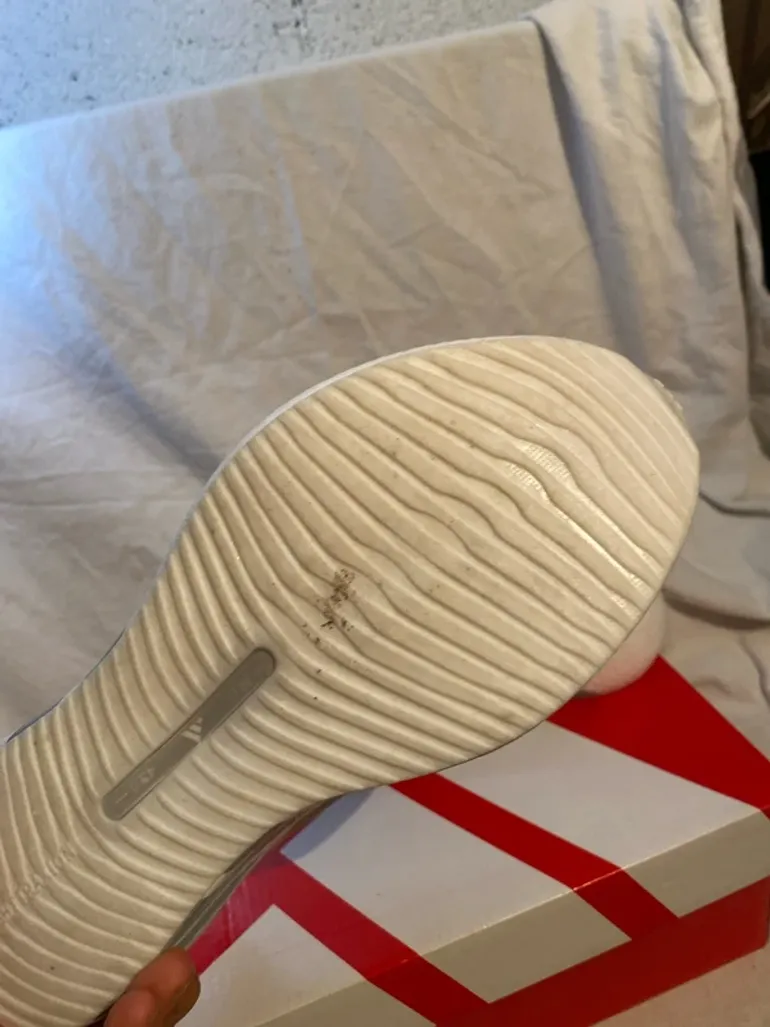 Used Adidas Hyperboost Edge bike — image 5 of 10