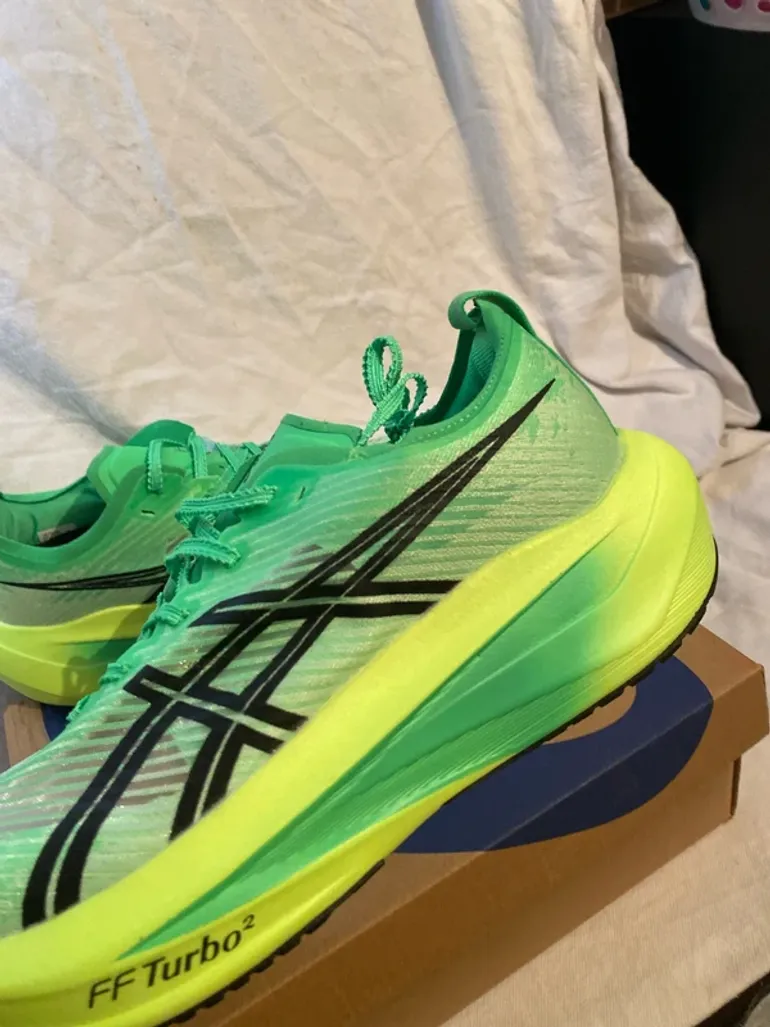 Used Asics Megablast bike — image 3 of 9