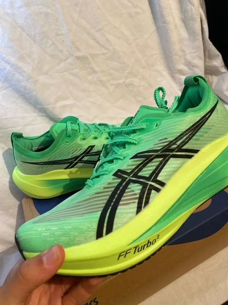 Used Asics Megablast bike — image 2 of 9