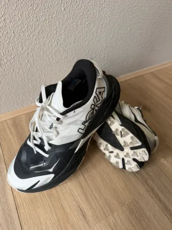 Used Hoka Speedgoat 7 bike — image 3 of 4