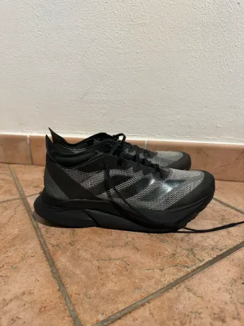 Used Adidas Boston 12 Running Shoes