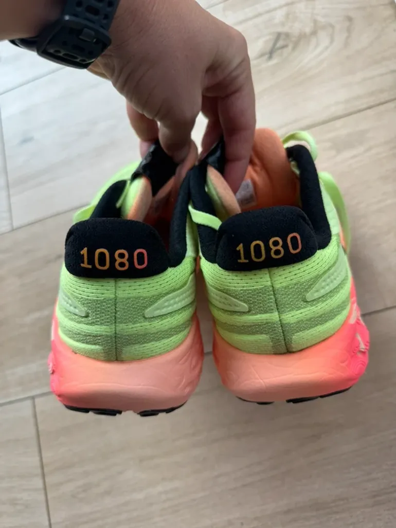Used New Balance Fresh Foam X 1080 V13 bike — image 8 of 9