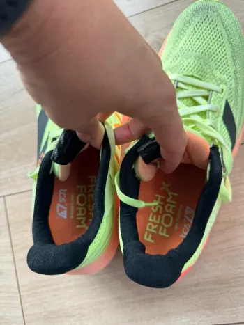 Used New Balance Fresh Foam X 1080 V13 bike — image 7 of 9