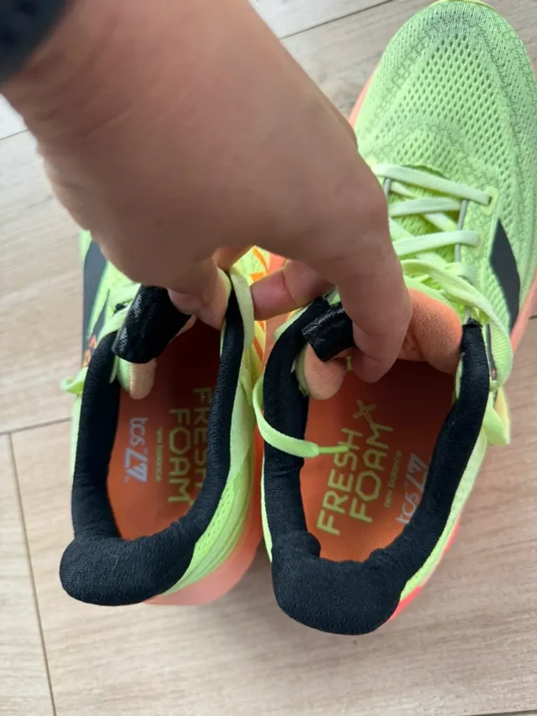 Used New Balance Fresh Foam X 1080 V13 bike — image 7 of 9