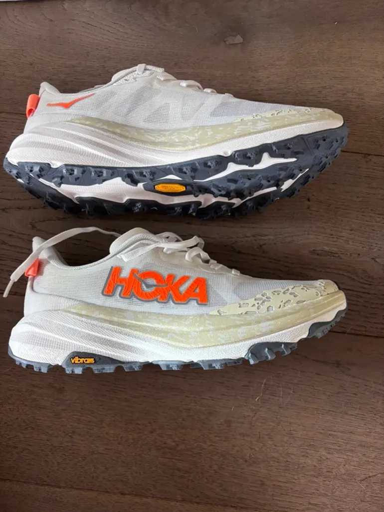 Used Hoka Speedgoat 6 bike — image 3 of 6