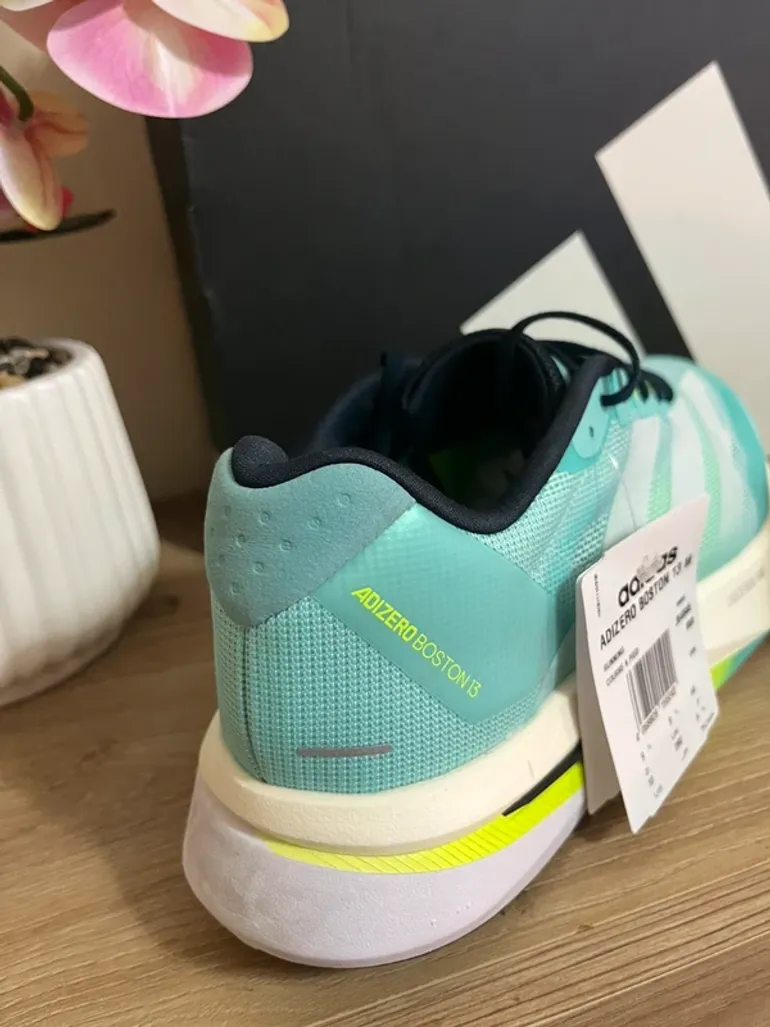 Used Premium Adizero Boston 13 bike — image 5 of 7