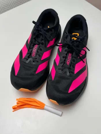 Used Orange Evo SL Running Shoes