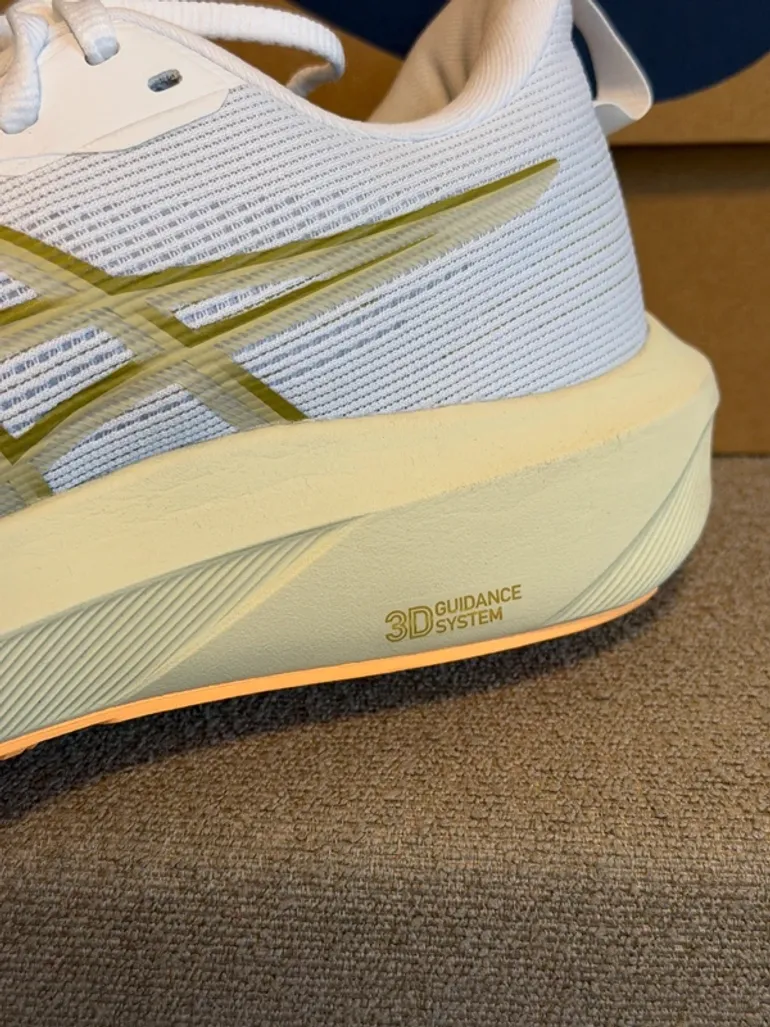 Used Asics GT1000 14 bike — image 4 of 4