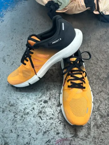 Used Salomon Trailrunning Shoes bike — image 10 of 10