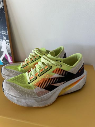Used New Balance FuelCell Rebel v4 Running Shoes