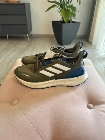 Used Adidas Pureboost 5 Climawarm bike — image 4 of 6