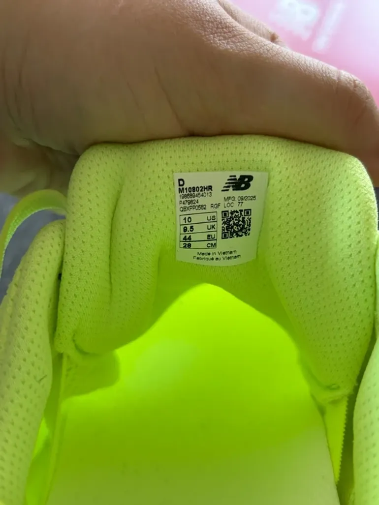 Used New Balance M1080 bike — image 6 of 7