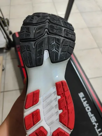 Used Orange Gel Kayano 27 bike — image 7 of 9